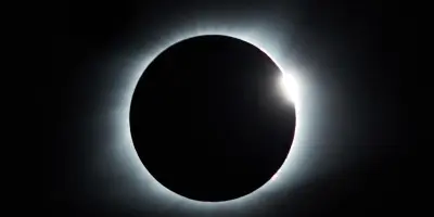 Solar Eclipse By Matthew Schwartz